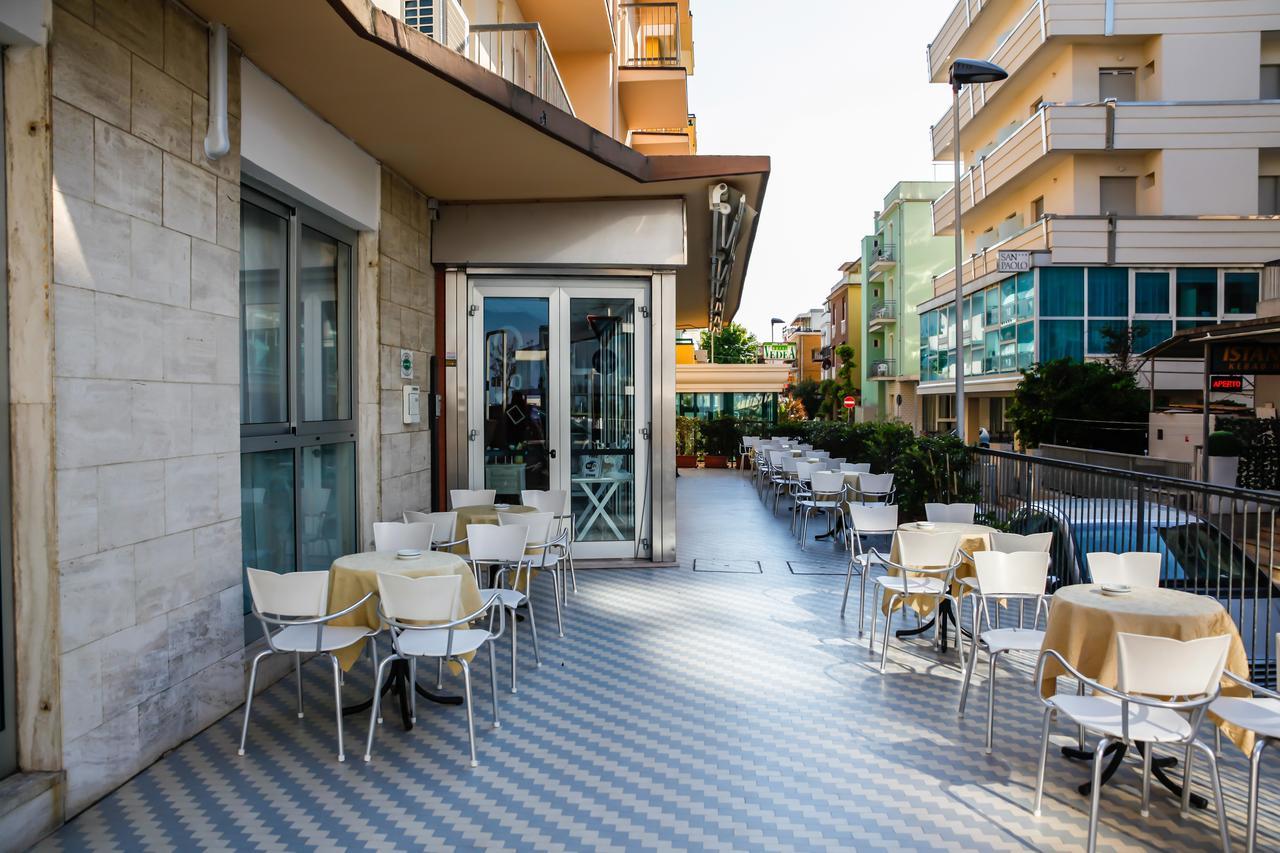 Hotel Venus Rimini Exterior foto